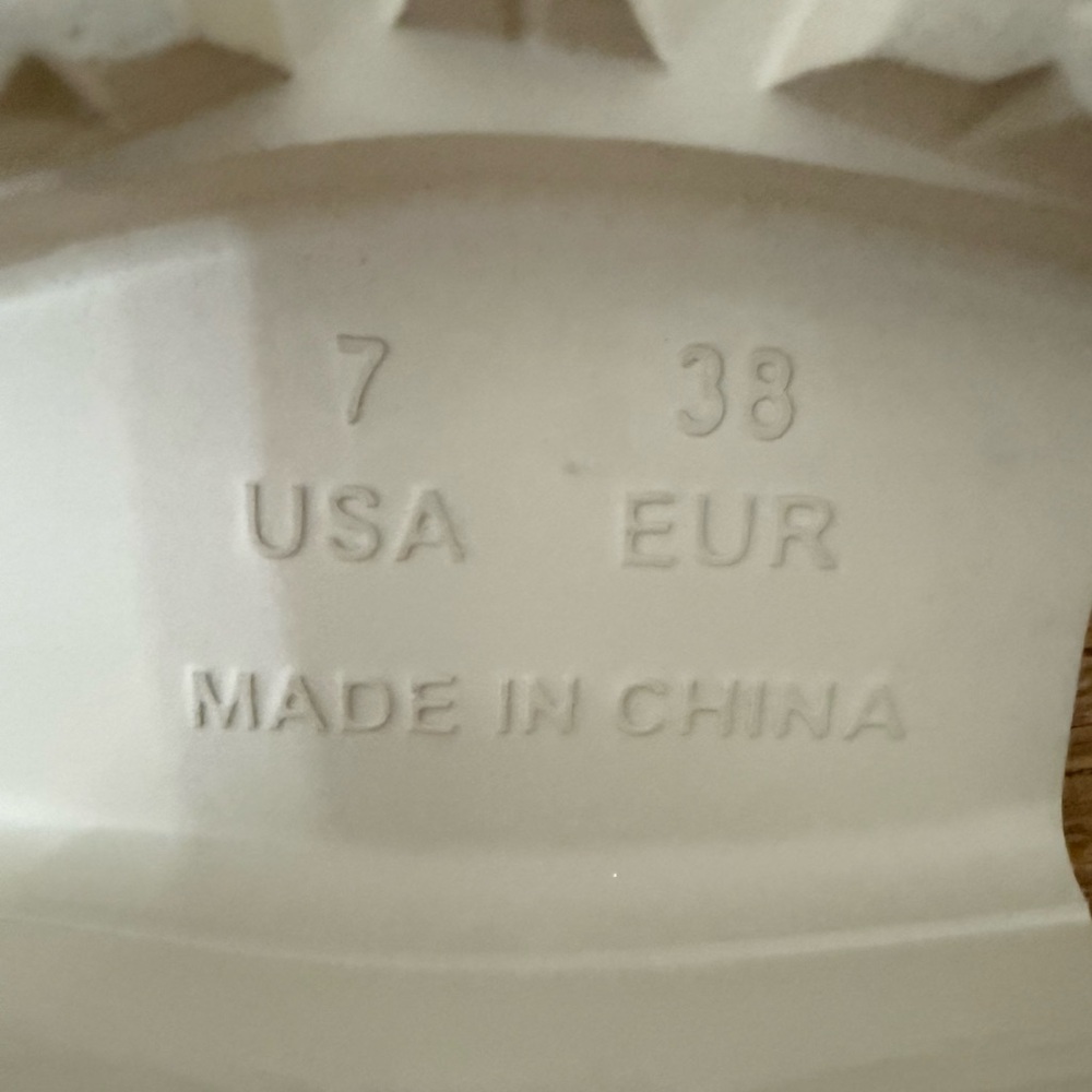 Jeffrey Campbell Cream Lug Sole Platform Mules - Picture 8 of 8